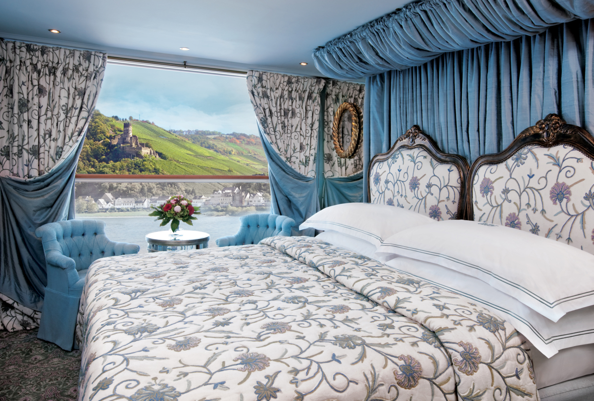 Suite Uniworld Cruise French Balcony